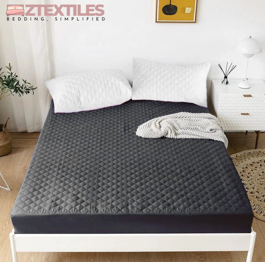 Premium Quilted Waterproof Mattress Protector King Size Grey Color